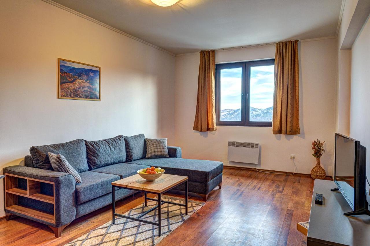 Aparthotel Silver Hills Free Parking Smolyan Eksteriør bilde