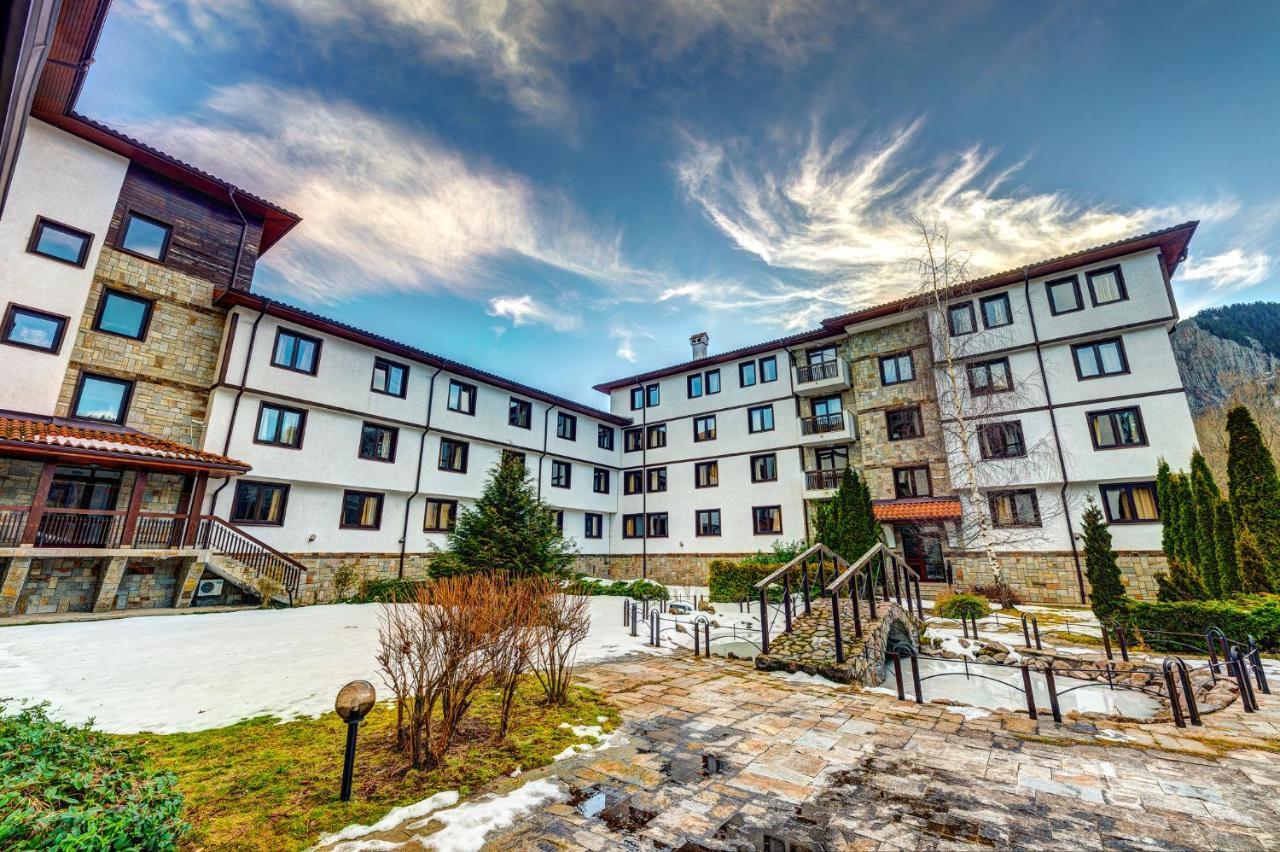 Aparthotel Silver Hills Free Parking Smolyan Eksteriør bilde