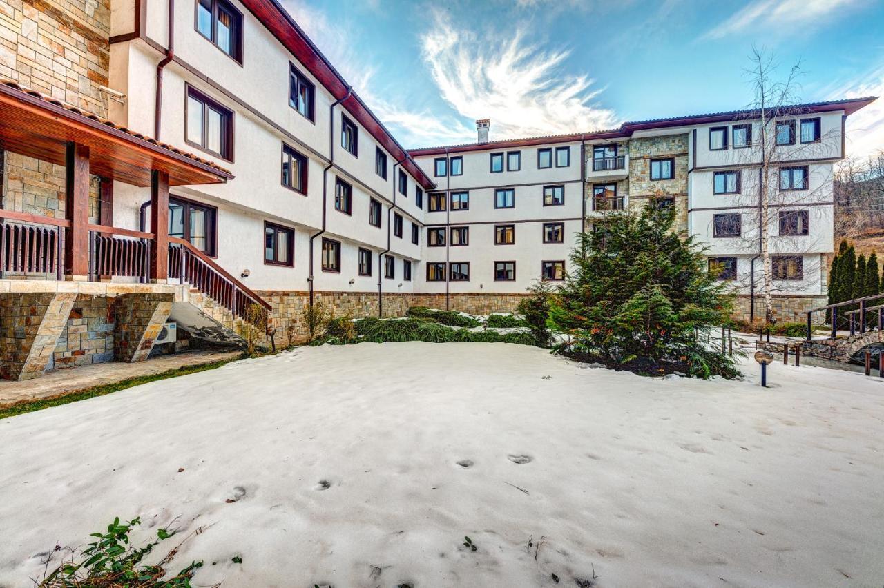 Aparthotel Silver Hills Free Parking Smolyan Eksteriør bilde
