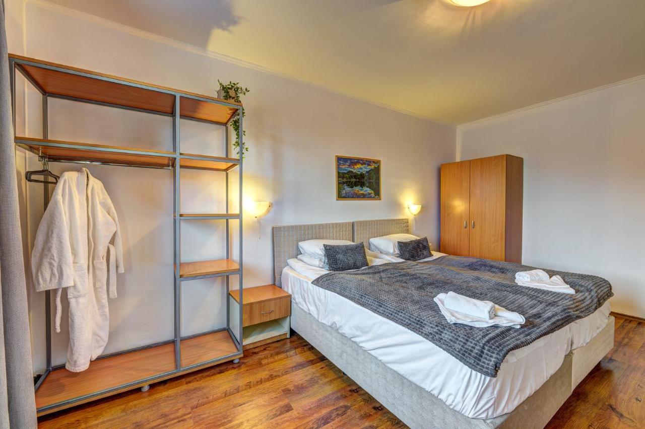 Aparthotel Silver Hills Free Parking Smolyan Eksteriør bilde