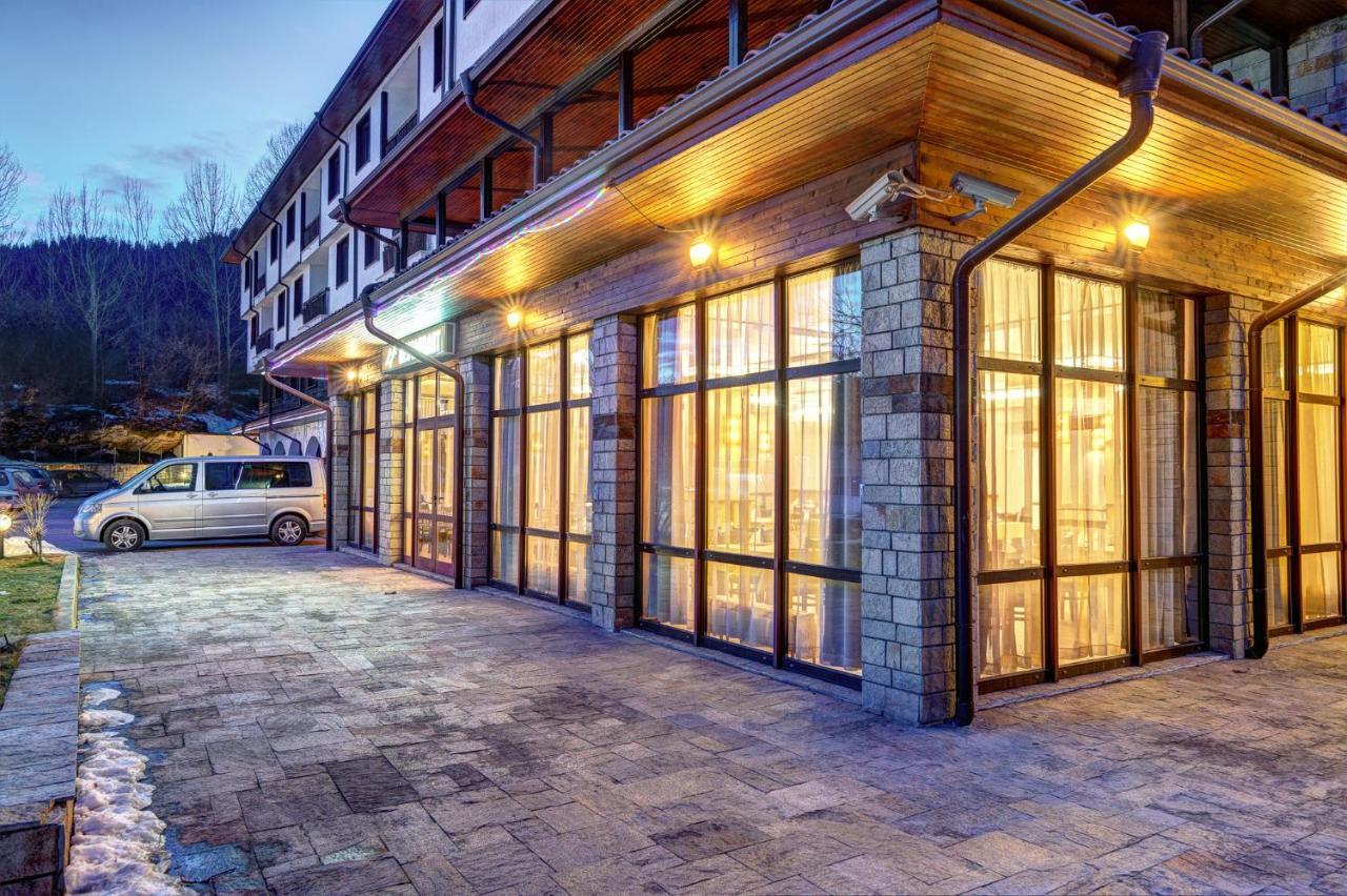 Aparthotel Silver Hills Free Parking Smolyan Eksteriør bilde