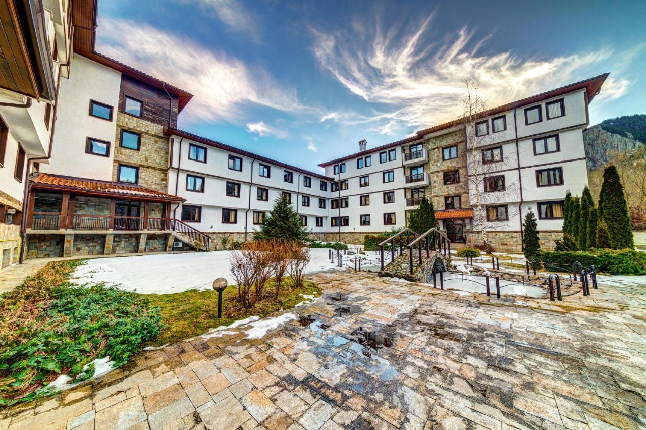 Aparthotel Silver Hills Free Parking Smolyan Eksteriør bilde